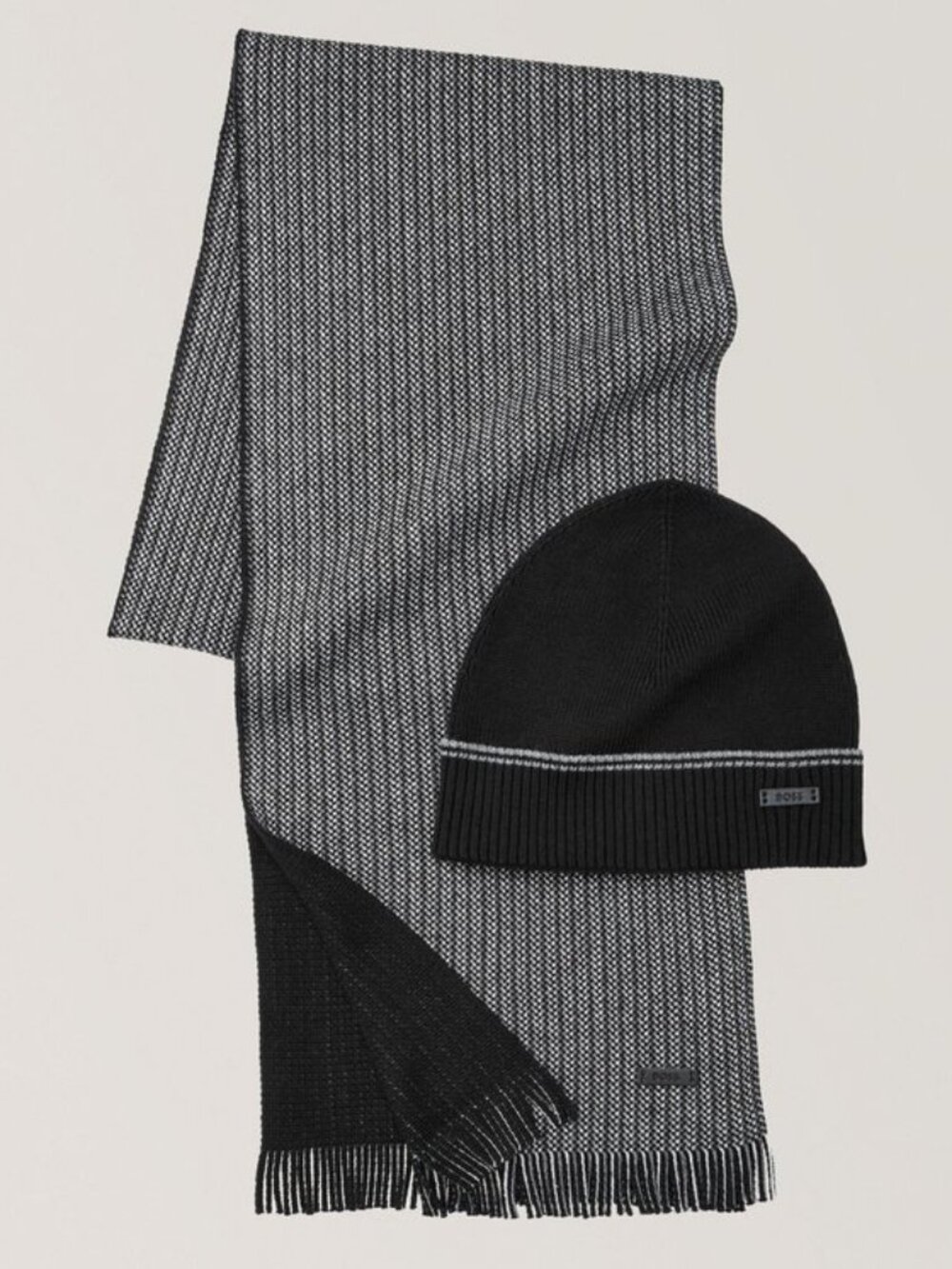 Hugo Boss Beanie Scarf Set Mens One Size Black Gray Hernesto Knit Gift Box $179